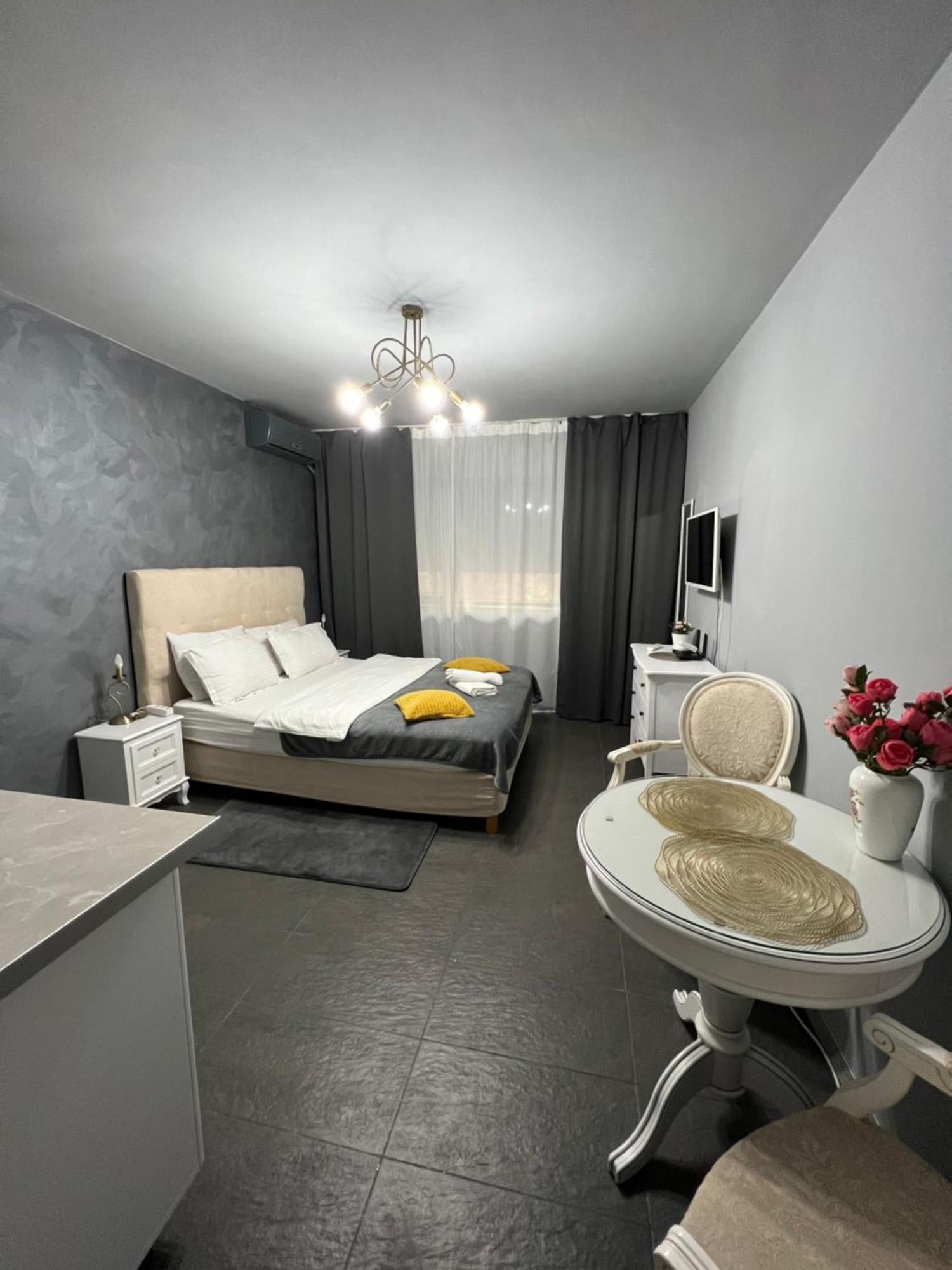 Kenzia Prive Apartman Bukarest Kültér fotó