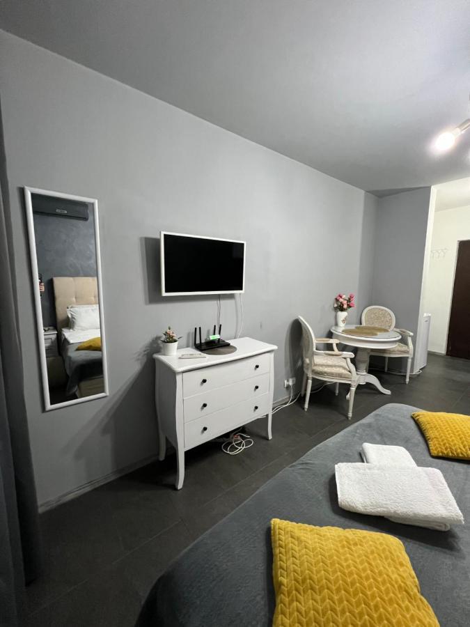 Kenzia Prive Apartman Bukarest Kültér fotó