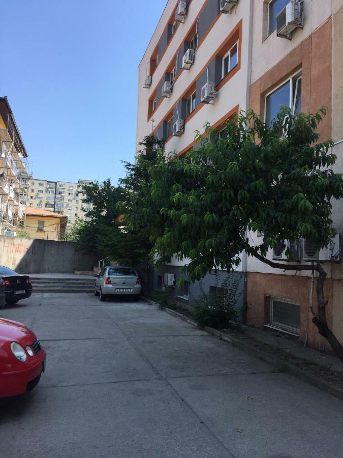 Kenzia Prive Apartman Bukarest Kültér fotó