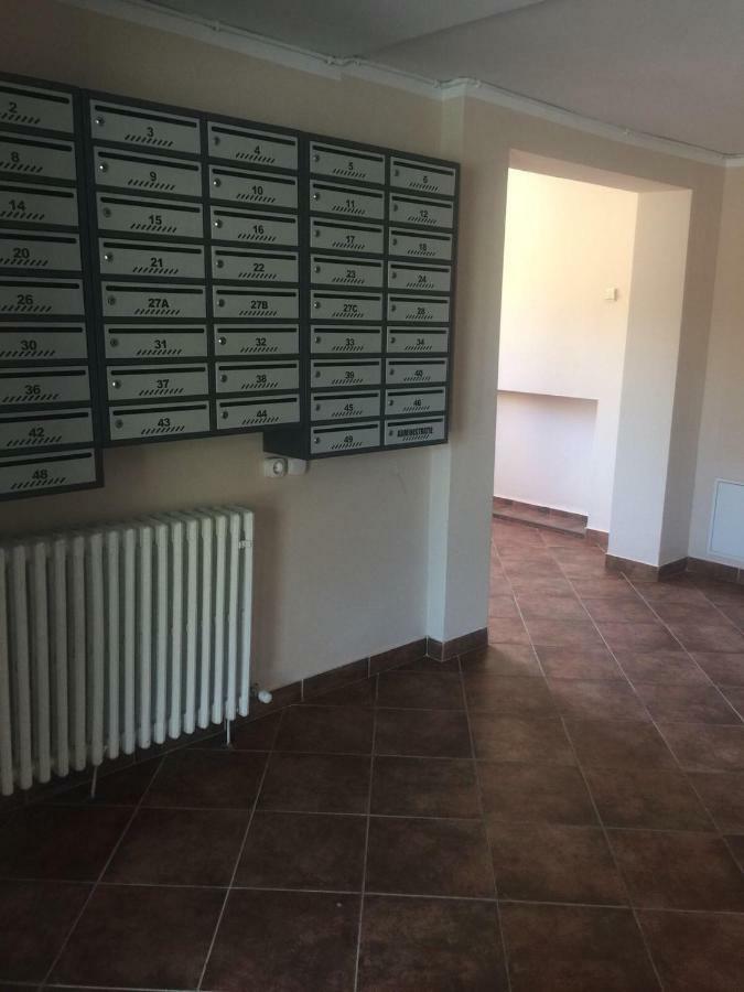 Kenzia Prive Apartman Bukarest Kültér fotó